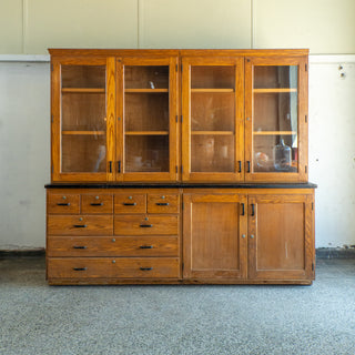 Ford Fairlane House Cabinet