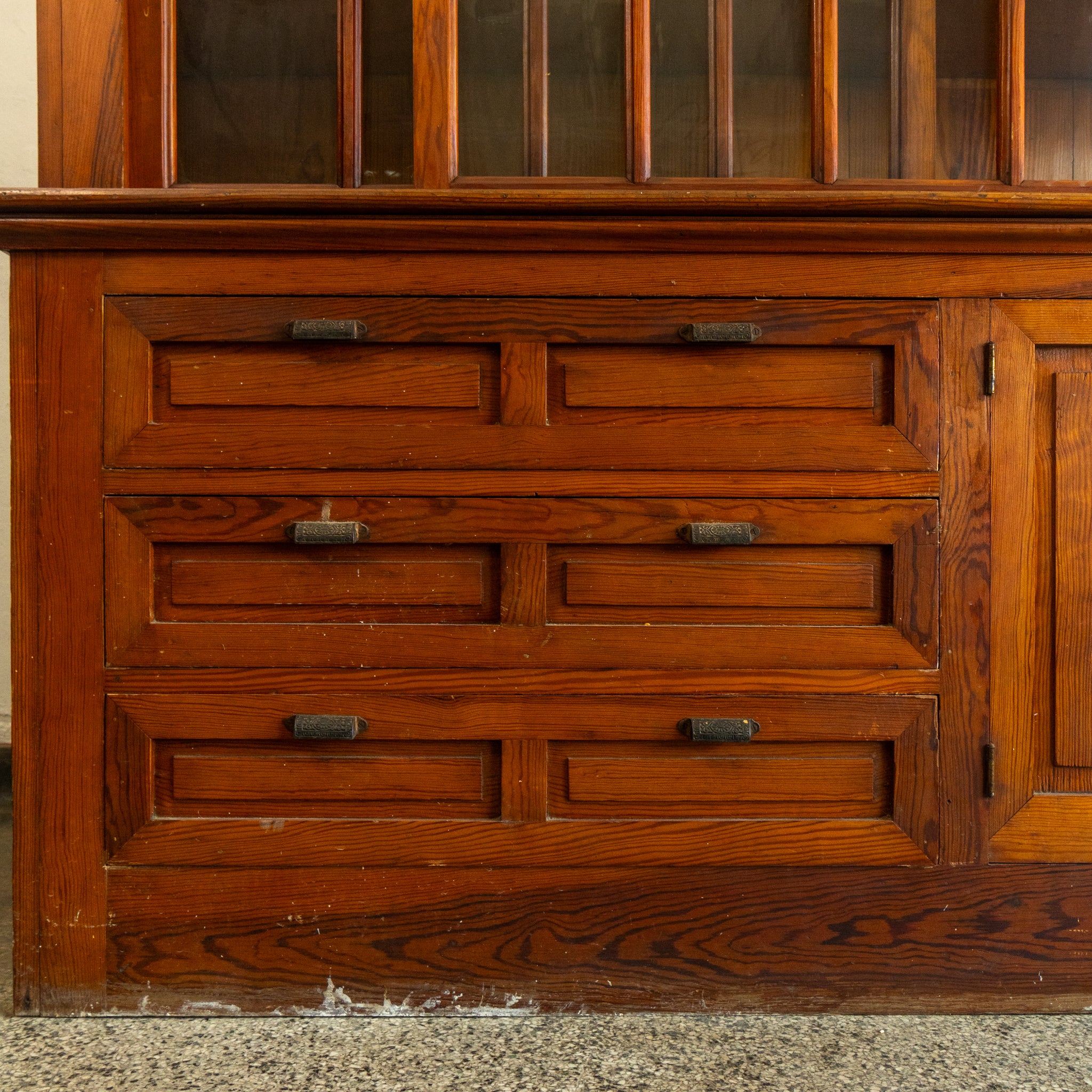 X-Large Pine Sliding Glass Cabinet