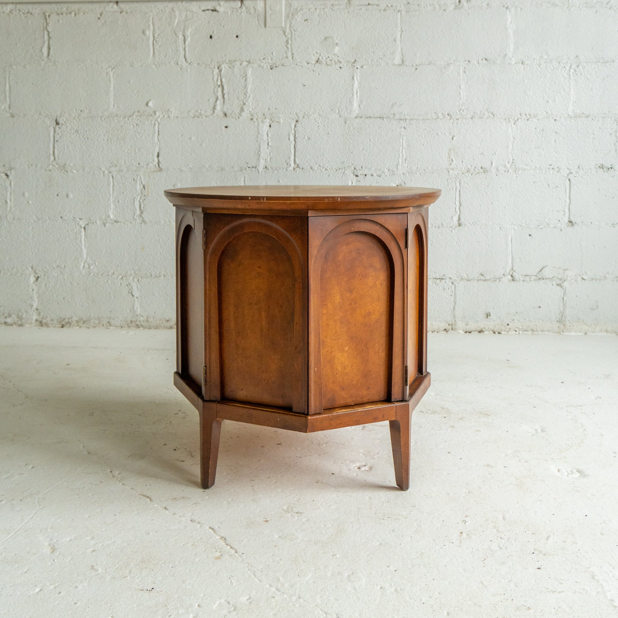 Thomasville Arched Side Table