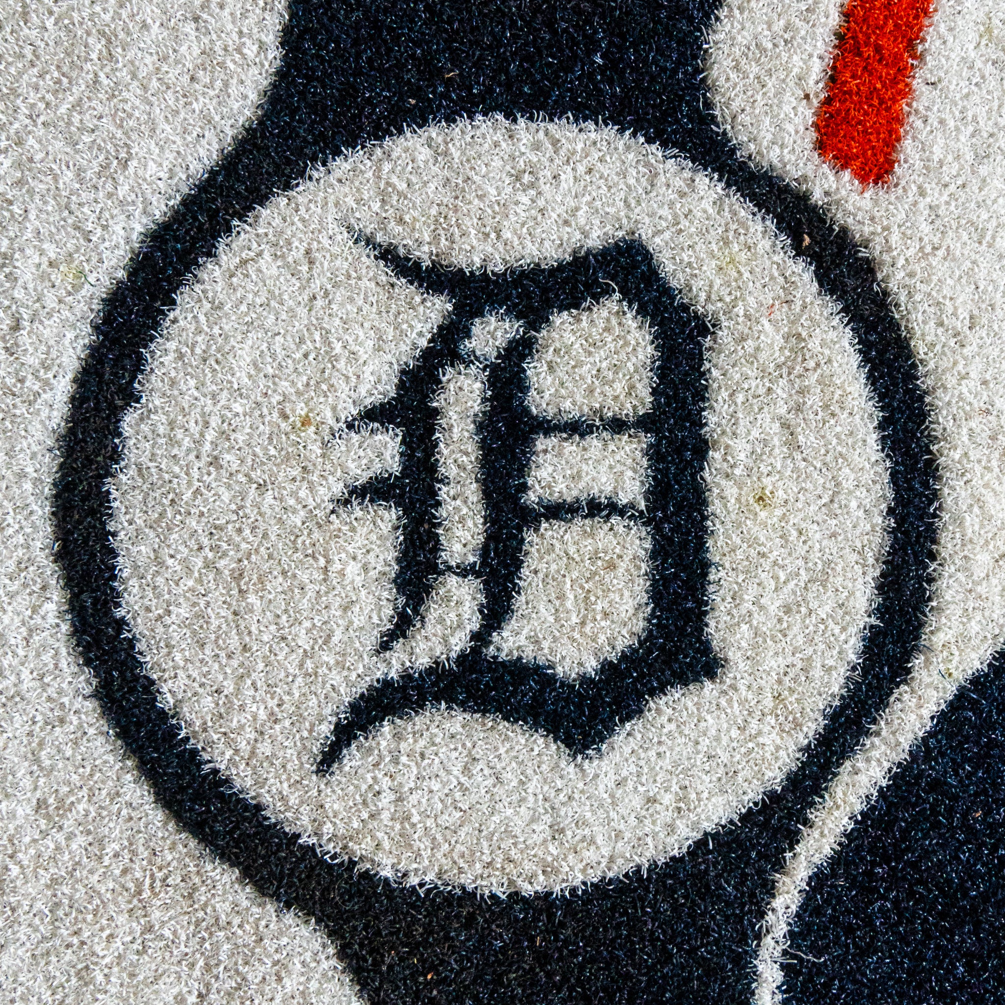 Commerative On Deck Circle
