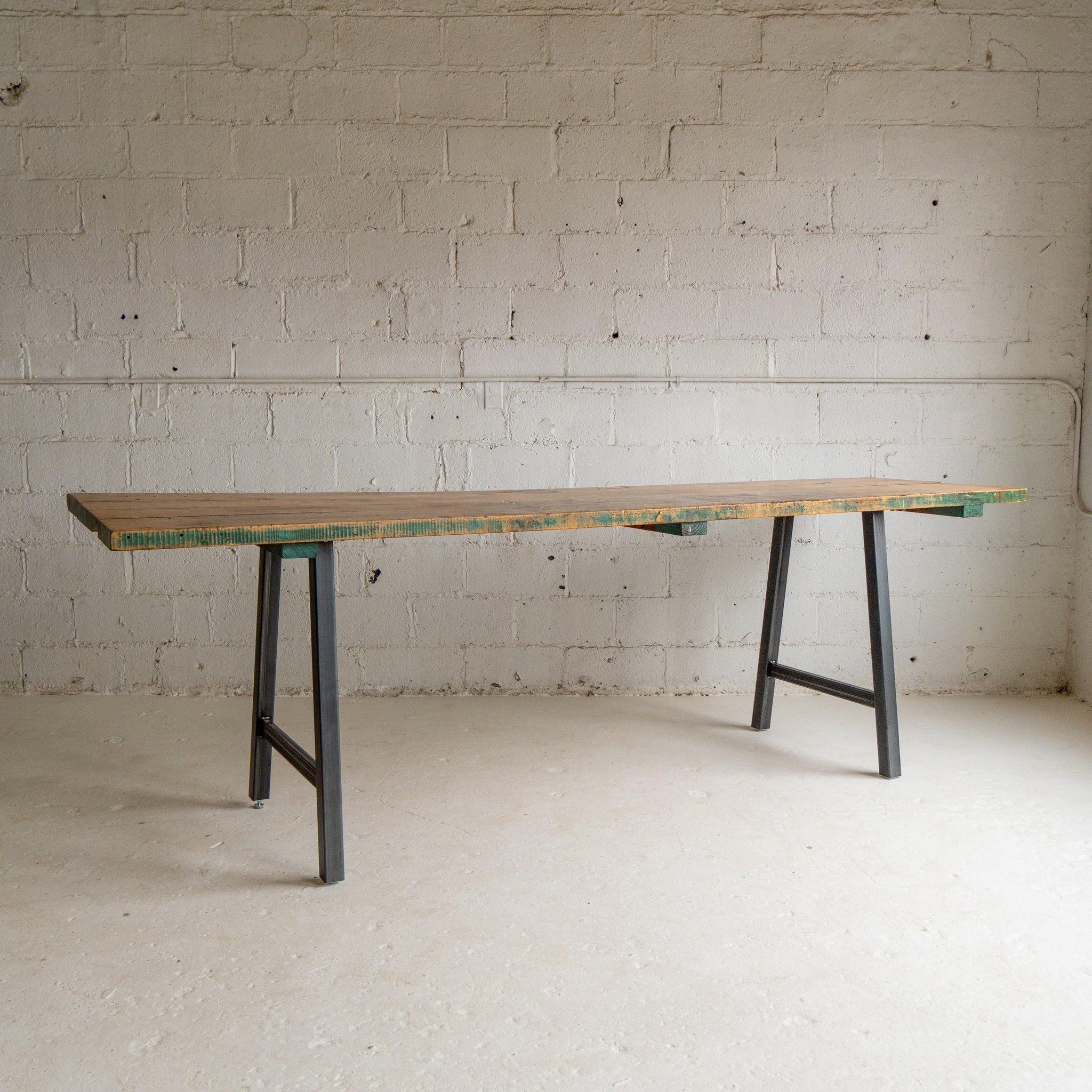 Rouge Ford Table – Woodward Throwbacks