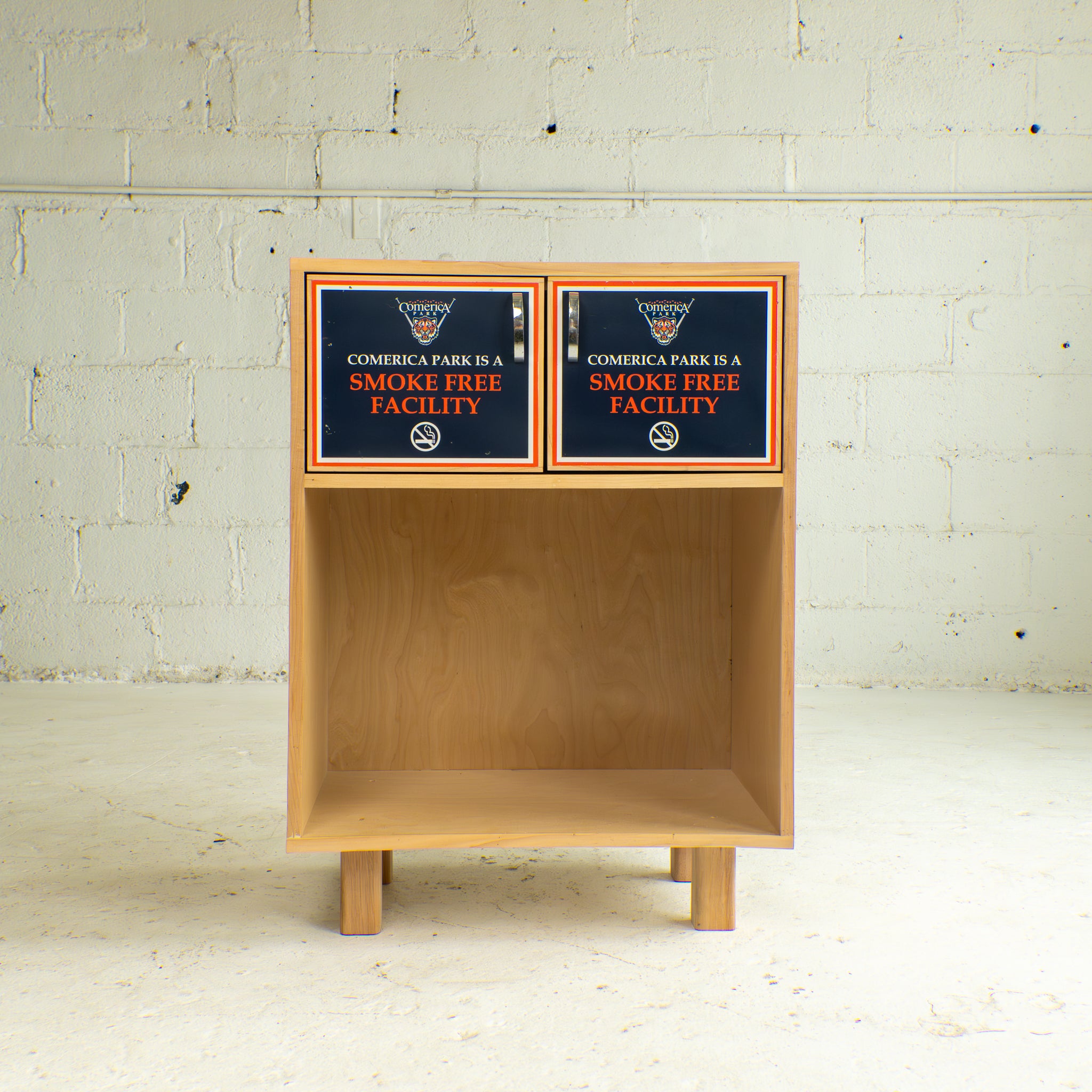 Tigers Smoke Free Cabinet