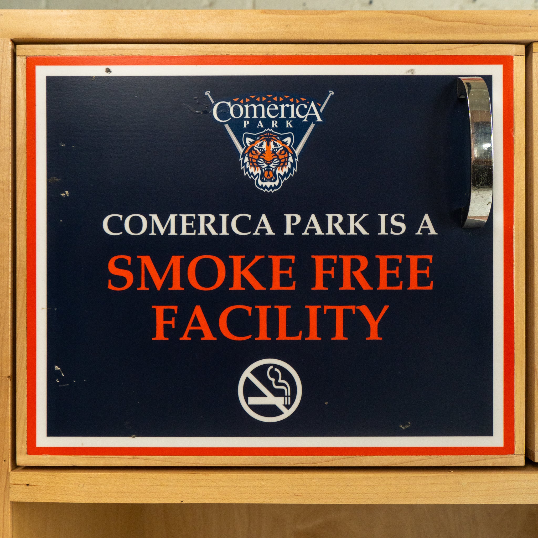 Tigers Smoke Free Cabinet