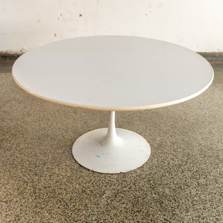 Johanson Design Tulip Table and Chair Set