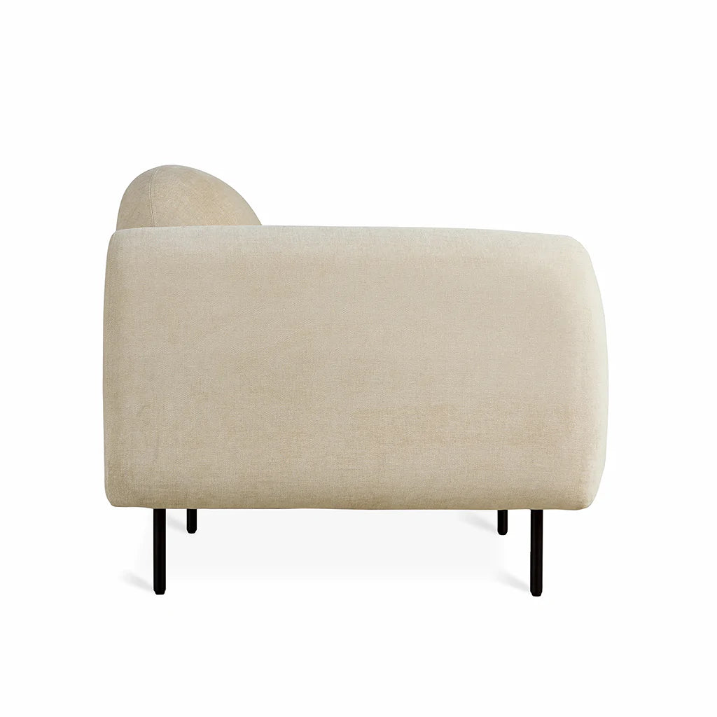 nord accent chair Rousseau barley side  view