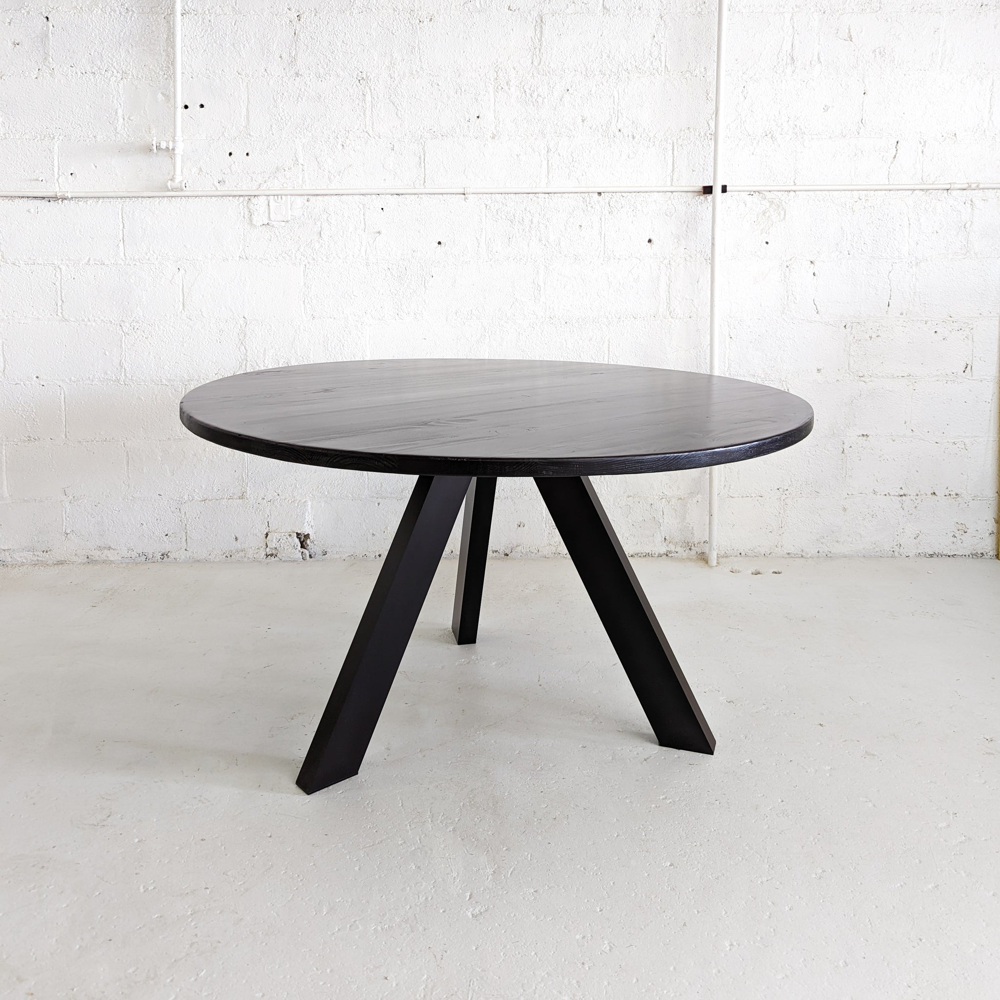 Round Timber Table